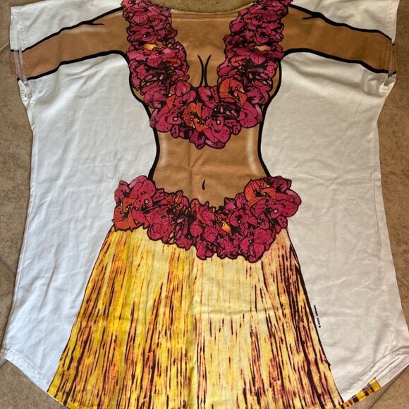 BODY DREAMS swim cover t shirt FEMALE Hawaiian Hula skirt & lei - Picture 1 of 4